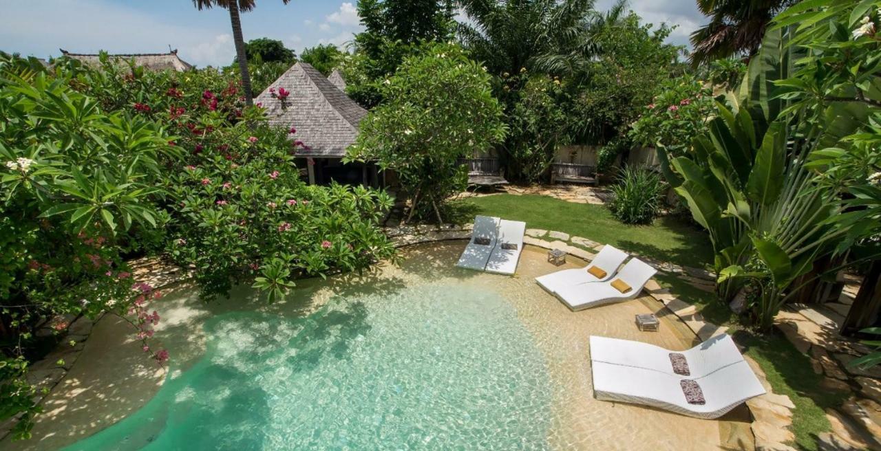 Phinisi Villas - Seminyak Beach Екстер'єр фото