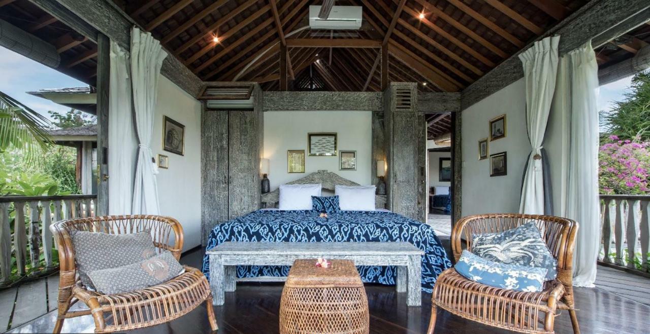 Phinisi Villas - Seminyak Beach Екстер'єр фото